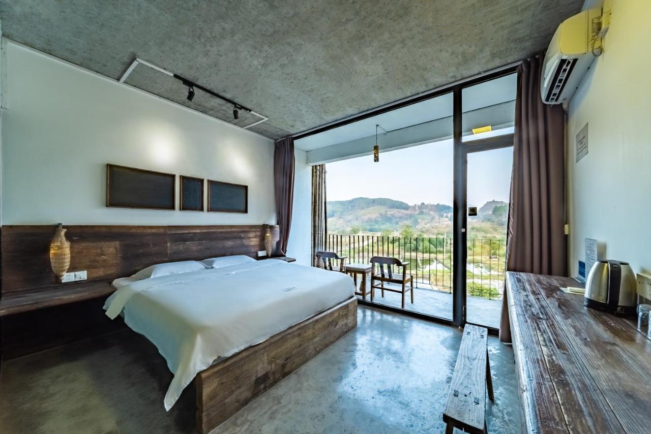 Yangshuo Sudder Street Guesthouse Room photo