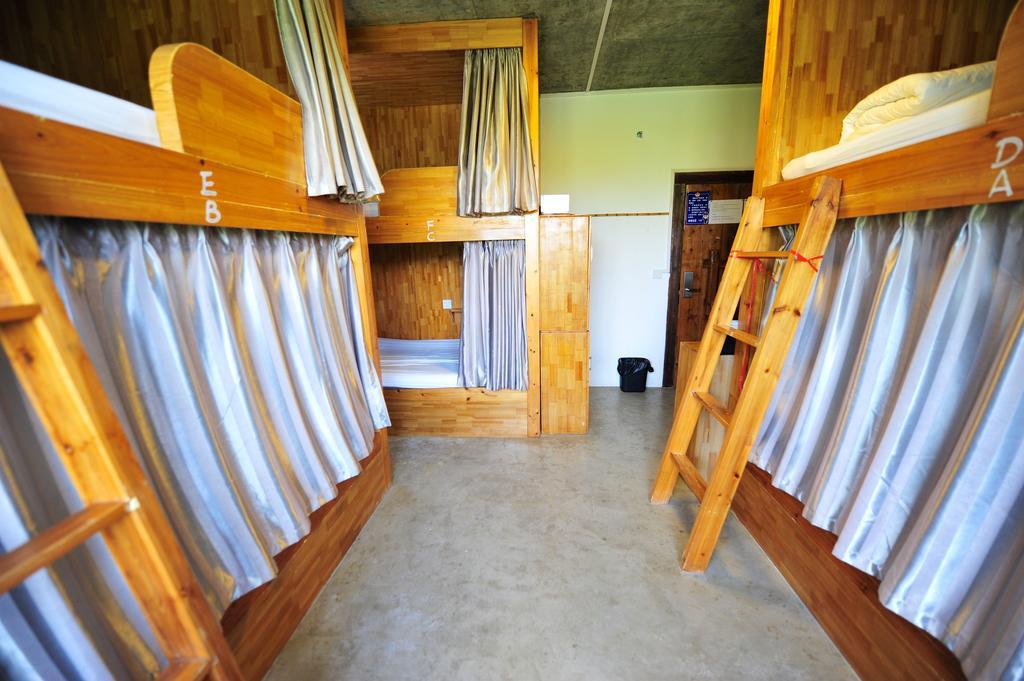 Yangshuo Sudder Street Guesthouse Room photo
